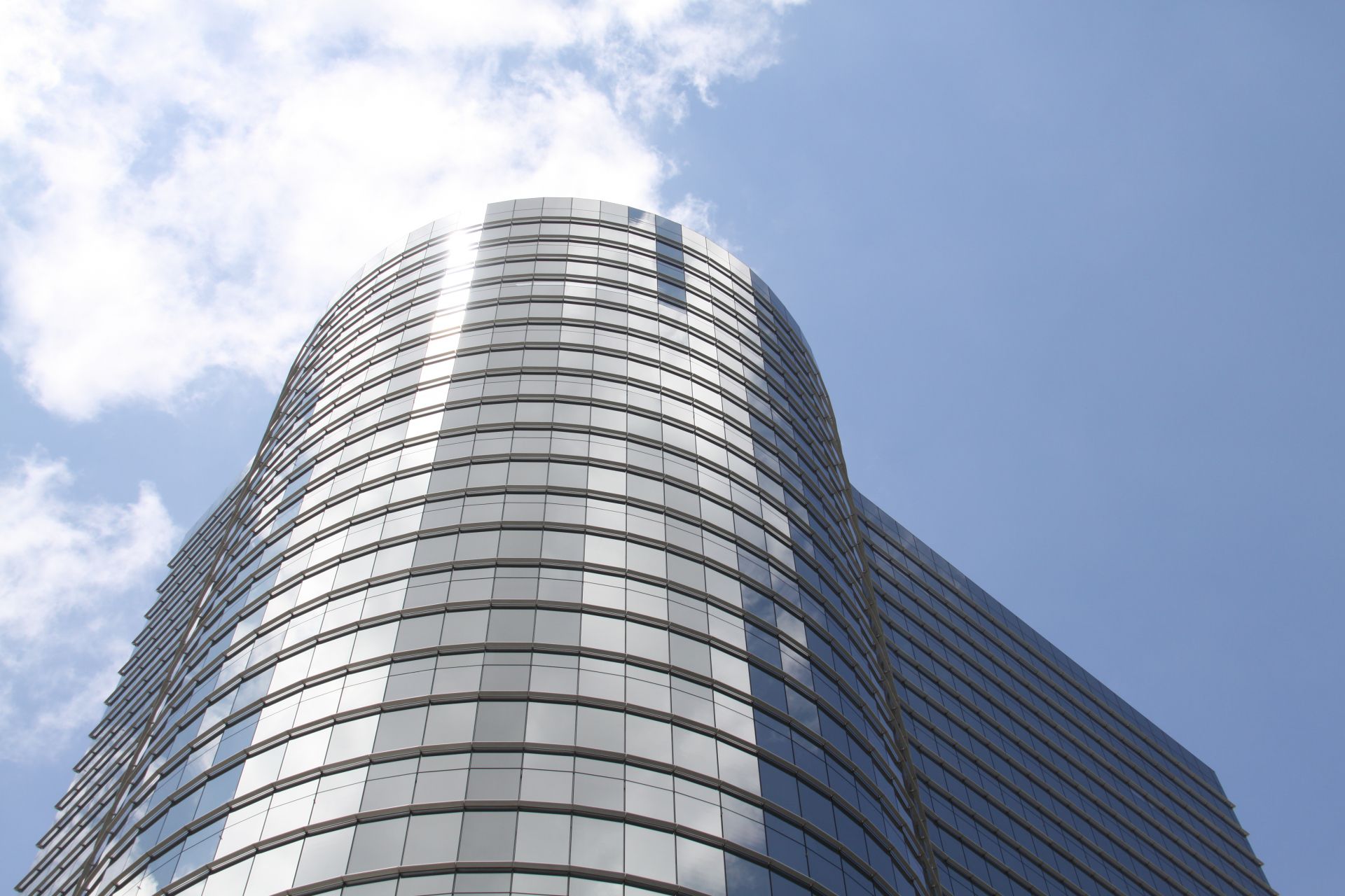 大阪のレンタルオフィス、実は秘密の穴場が存在する理由とは？